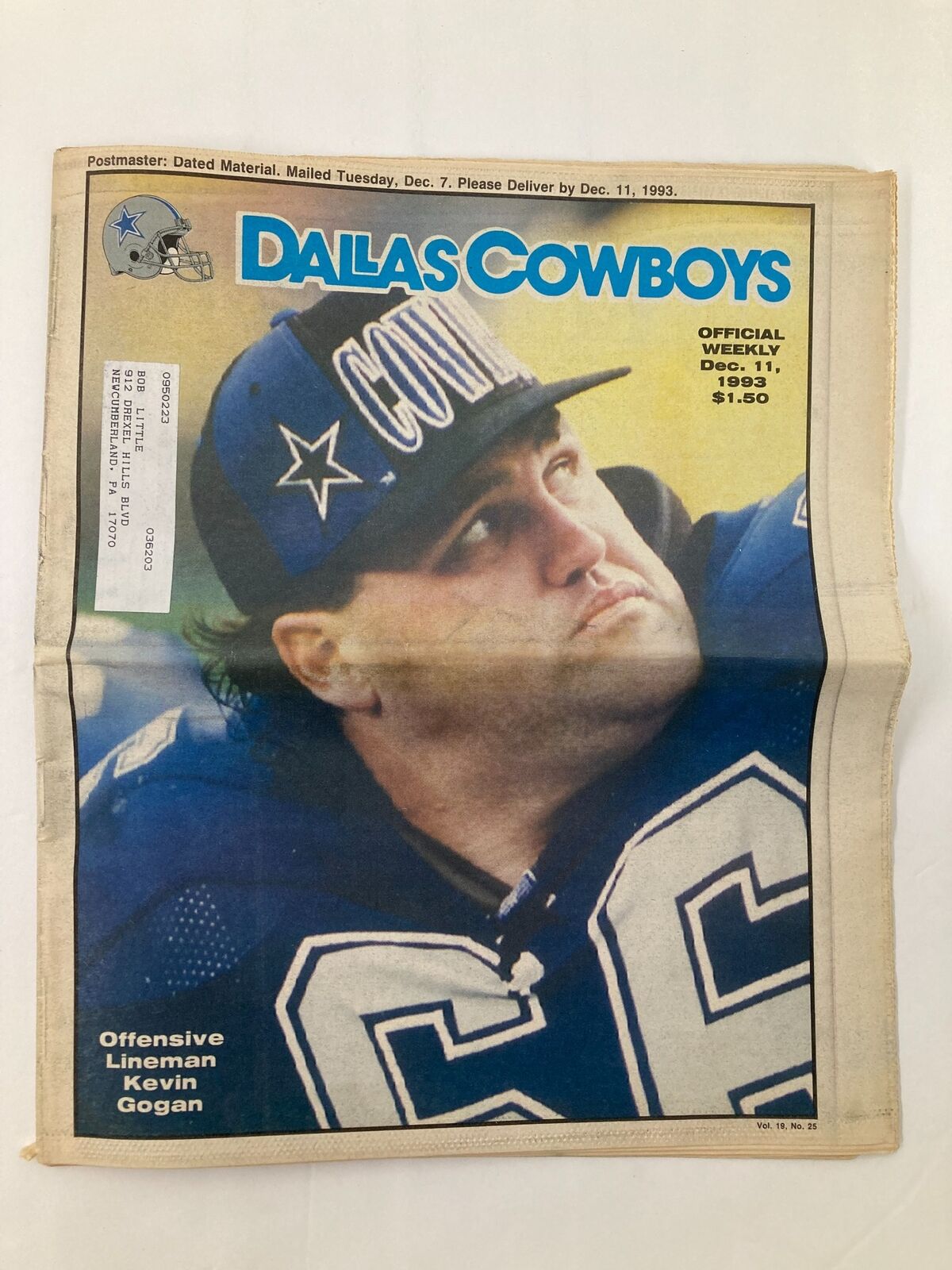 Dallas Cowboys Weekly Newspaper from December 11, 1993, Volume 19 #25 featuring Offensive Lineman Kevin Gogan, showcasing the official publication cover with a centered image of Gogan.