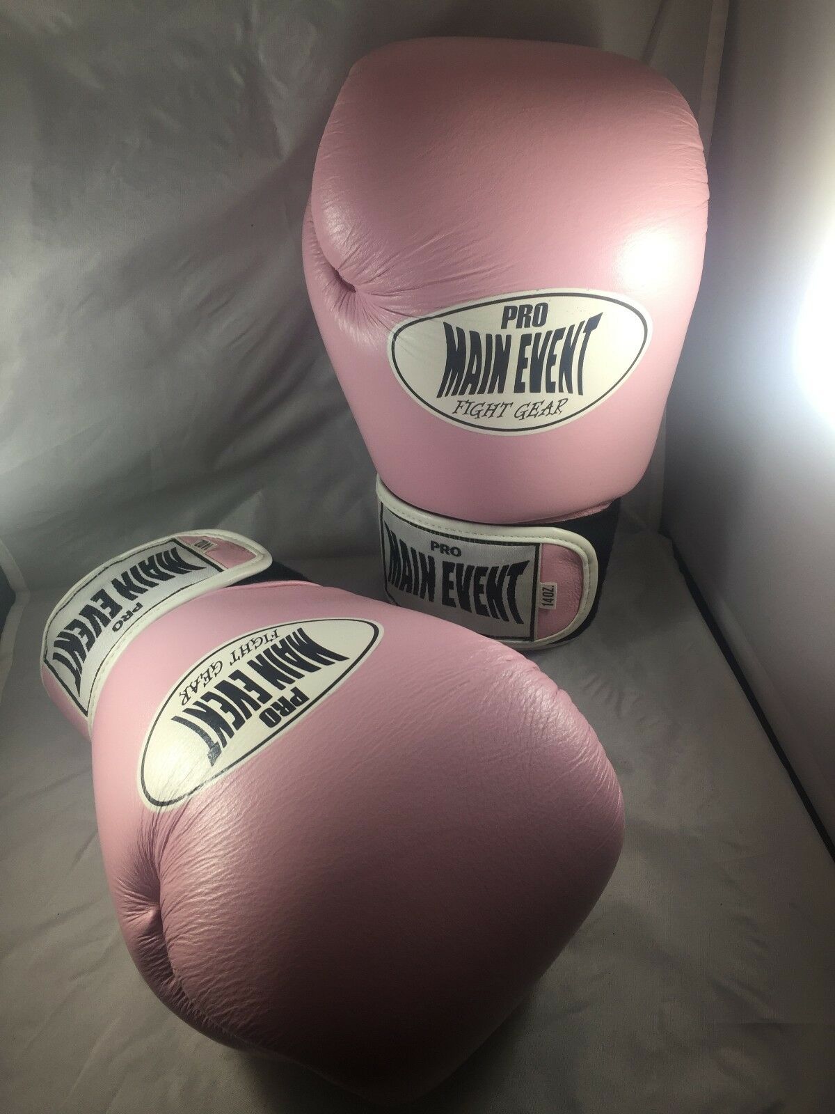 Pro Main Event Pink Boxing Gloves 14oz - Elite Cardio Kickboxing and Boxing Trai