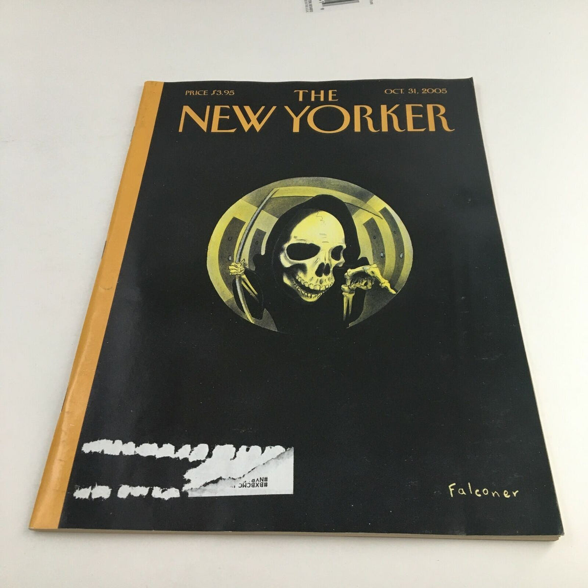 Cover of The New Yorker Full Magazine October 31 2005 featuring the artwork 'Trick or Treat' by Ian Falconer, featuring a skull and Halloween themed design.