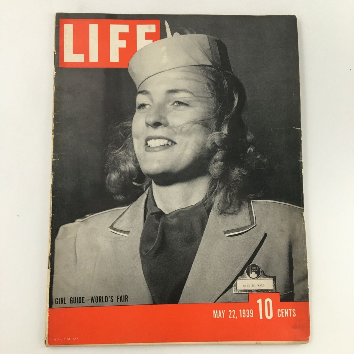 Life Magazine May 22 1939 A Girl Guide To World's Fair Collectible - Good Condition