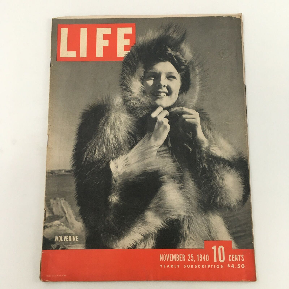 Cover of VTG Life Magazine from November 25, 1940, featuring a woman in a fur coat, highlighting the Wolverine and events like the Battle of Taranto.