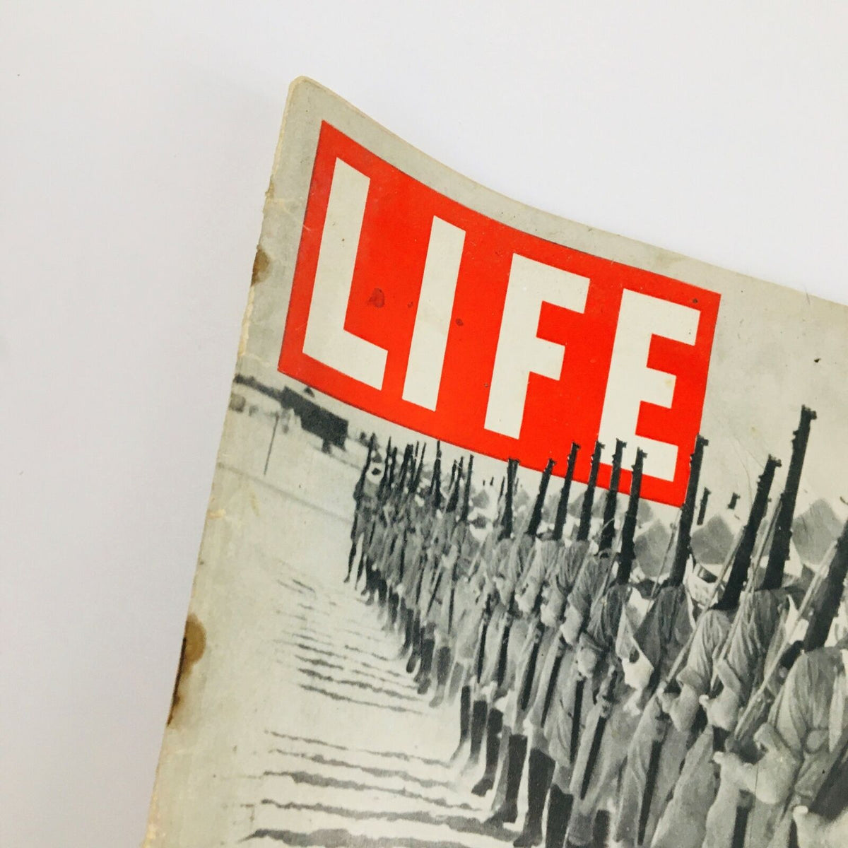 Close-up of the Vintage Life Magazine cover from December 30, 1940, highlighting the title 'LIFE' and the military procession of Britain's Desert Fighters.