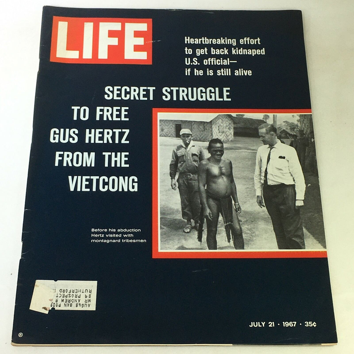 VTG Life Magazine July 21 1967 featuring the cover story 'Secret Struggle To Free Gus Hertz From Vietcong', showcasing historical imagery and headlines related to the Vietnam War.