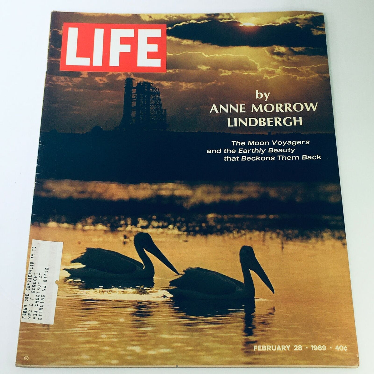 Cover of VTG Life Magazine dated February 28, 1969 featuring the title 'The Moon Voyagers' by Anne Morrow Lindbergh, showcasing a silhouette of pelicans against a sunset skyline.