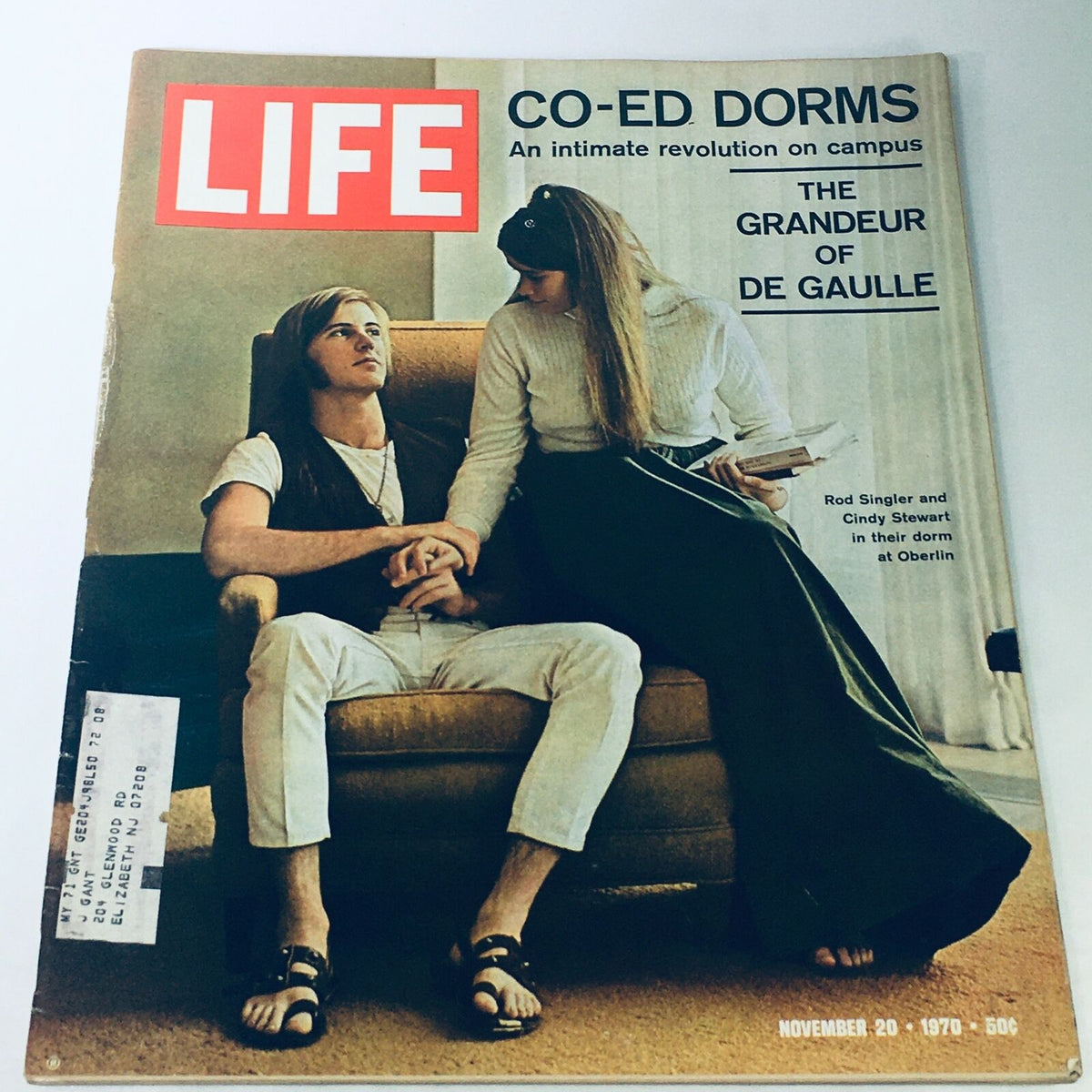 Cover of VTG Life Magazine from November 20, 1970 featuring Rod Singler and Cindy Stewart, focusing on co-ed dorms, showcasing retro style and cultural highlights.