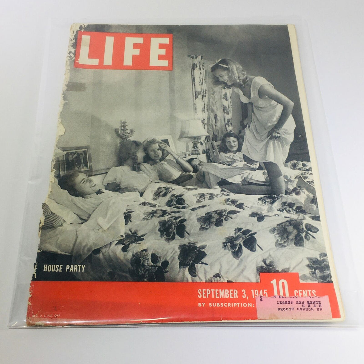 Life Magazine September 3 1945 - Post-WWII House Party & Dallas Neiman-Marcus Feature