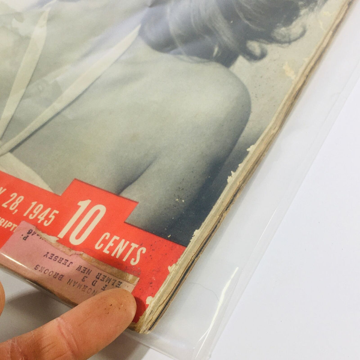 Close-up view of the May 28, 1945 VTG Life Magazine cover showing starlet Barbara Bates and detailing the magazine's 10 cents price and address label.