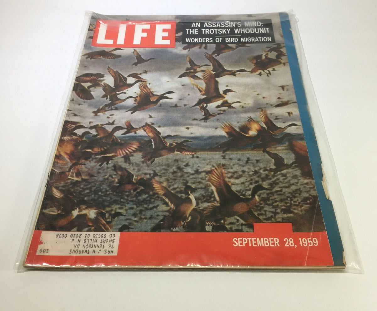 Vintage Life Magazine cover from September 28, 1959, featuring an article on the Wonders of Bird Migration, showcasing a lively scene of migratory birds in flight.