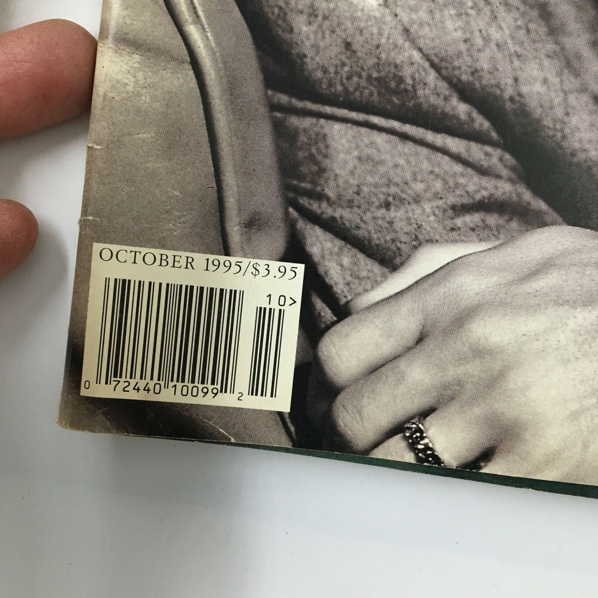 Close-up of the Life Magazine October 1995 back cover detailing the publication date and price, featuring Frank Sinatra's intimate pictures.