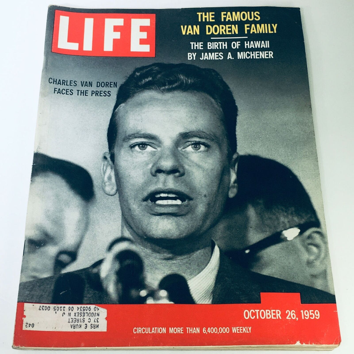 VTG Life Magazine October 26 1959 featuring Charles Van Doren on the cover as he faces the press, highlighting a significant moment in media history.