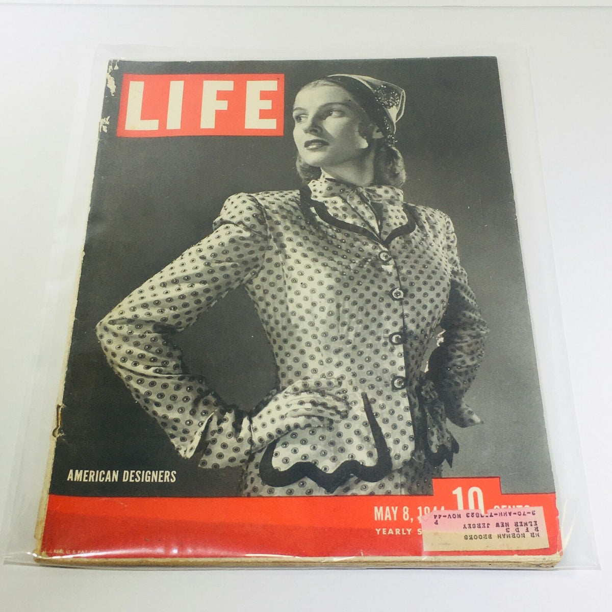 Life Magazine May 8 1944: American Designers, Betty Grable & General MacArthur - Vintage Collector's Item