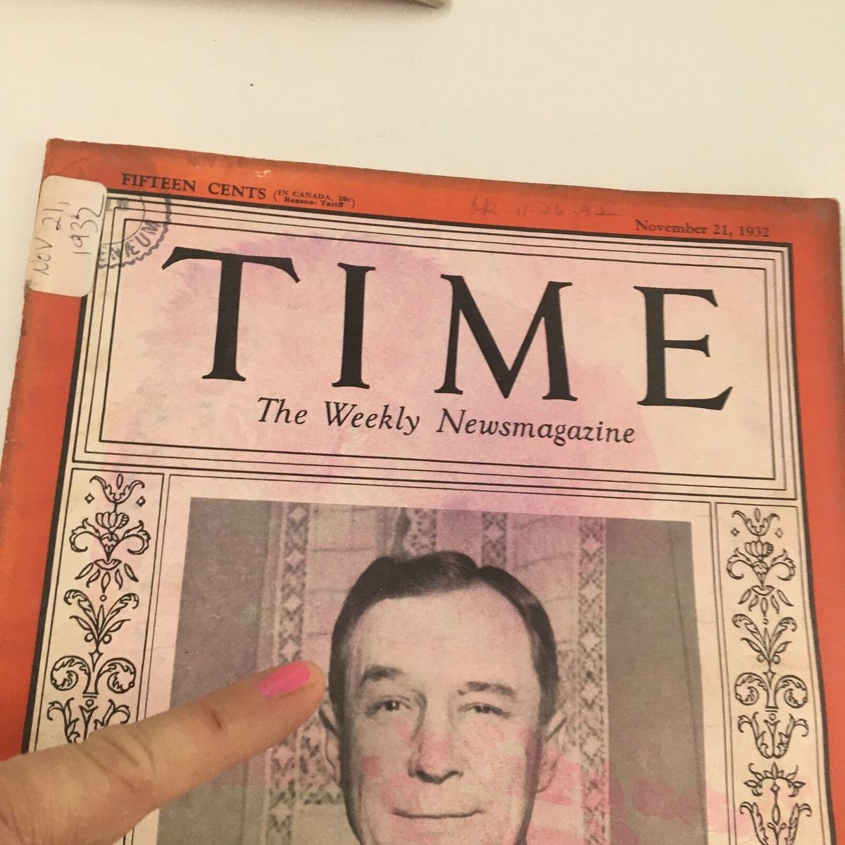 Time Magazine November 21 1932 featuring banker Melvin Alvah Traylor on the cover, showcasing the magazine's vintage design and historical significance.