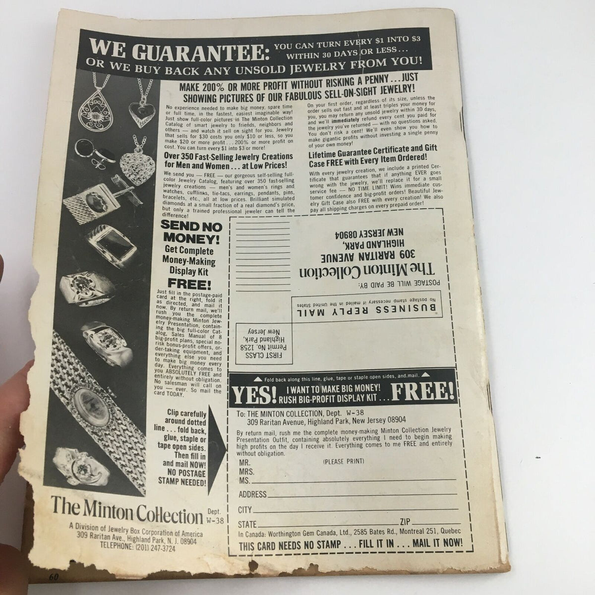 Wrestling Guide Magazine December 1974 back cover advertisement for jewelry, showcasing promotional offers related to the Minton Collection.