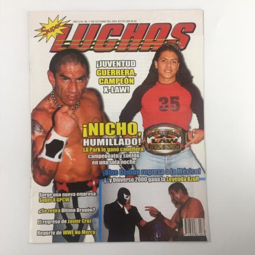 Cover of Super Luchas Magazine October 2004 featuring Juventud Guerrera as the champion of X-Law, showcasing a vibrant wrestling scene.