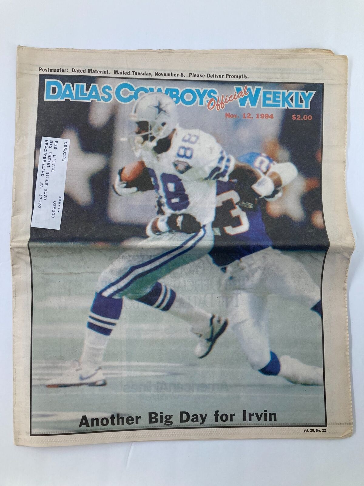 Dallas Cowboys Weekly Newspaper November 12 1994 Vol 20 #22 featuring Michael Irvin in action during a game with a photo capturing him on the field.