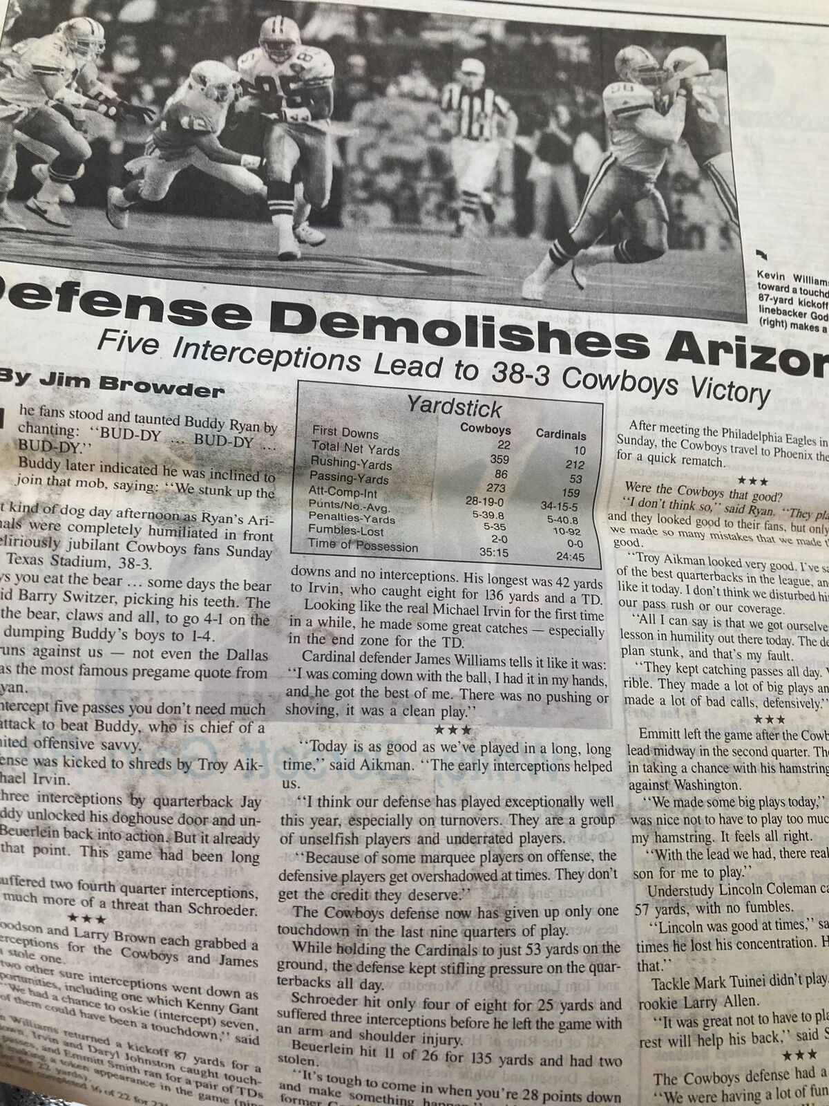 Image from Dallas Cowboys Weekly Newspaper October 15, 1994 Vol 20 #18, showcasing the Cowboys' defense and statistics from their 38-3 victory over the Arizona Cardinals.