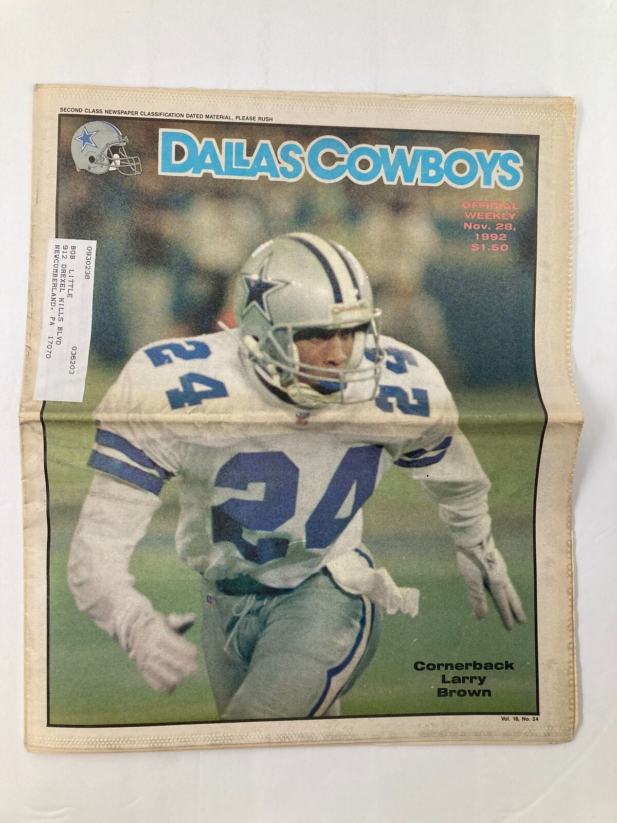 Dallas Cowboys Weekly Newspaper November 28 1992 Vol 18 #24 featuring cornerback Larry Brown on the cover, showcasing his action on the field.