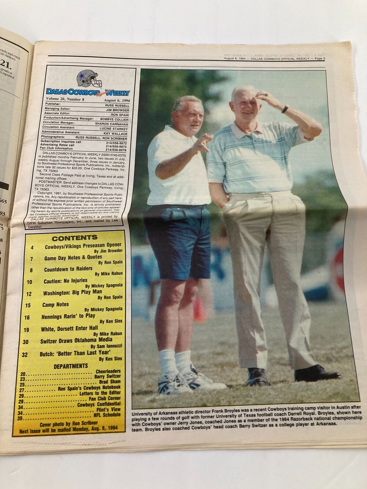 Inside page of the Dallas Cowboys Weekly Newspaper August 6, 1994 Vol 20 #8, featuring a photo of University of Arkansas athletic director Frank Broyles with a Cowboy training camp visitor.