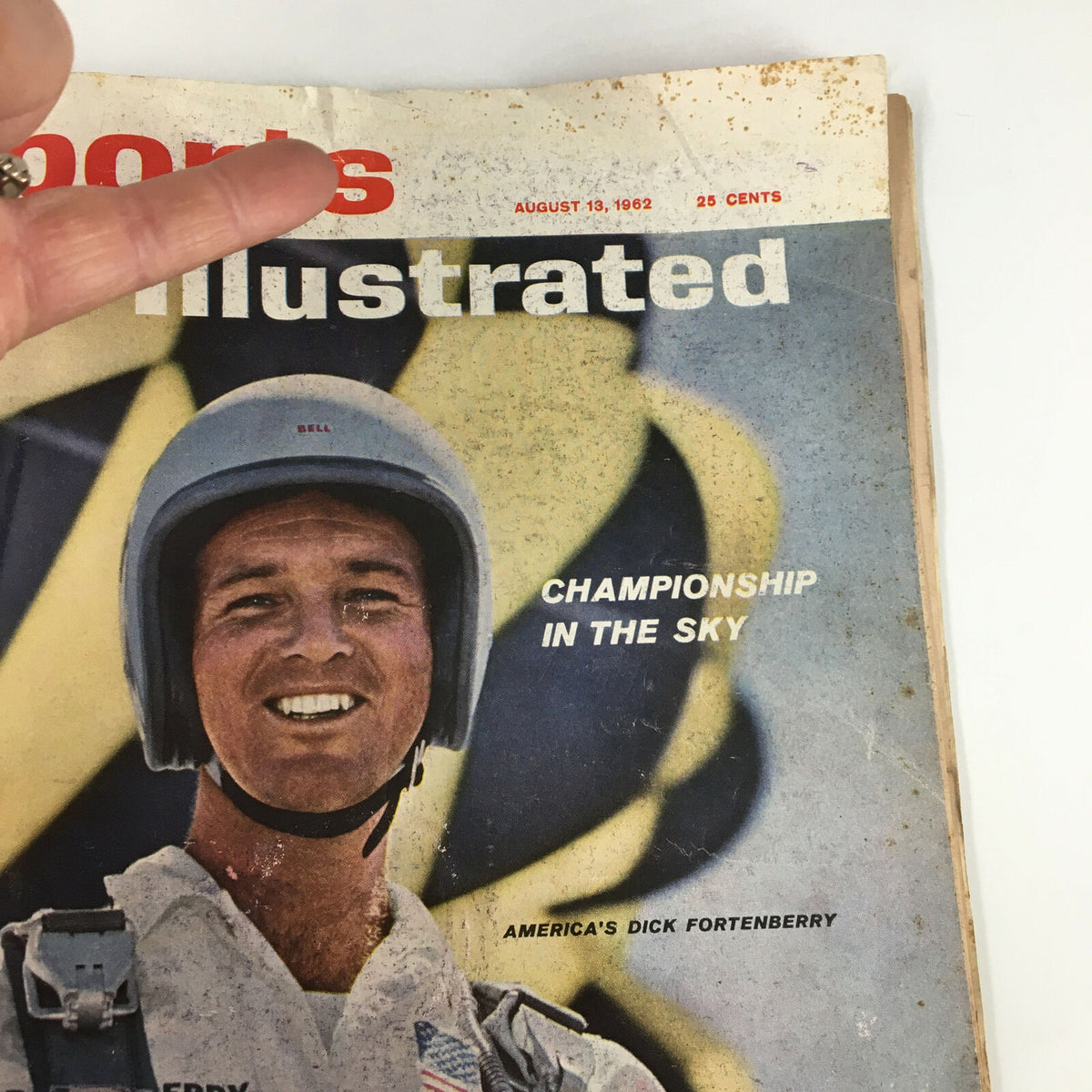 Cover of VTG Sports Illustrated Magazine August 13 1962 featuring America's Dick Fortenberry, showcasing 'Championship in the Sky' with vibrant colors and vintage design.
