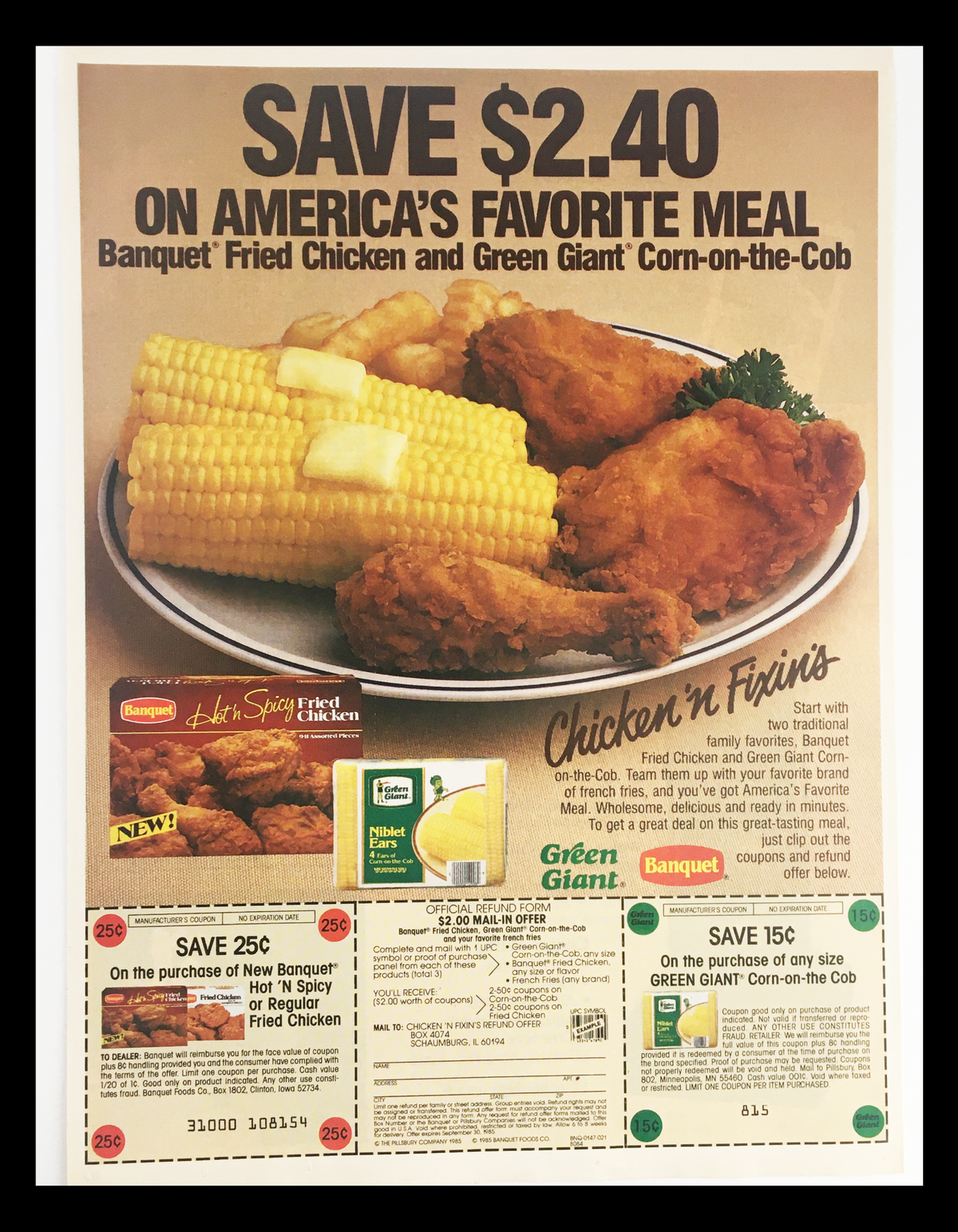 1985 Banquet Hot 'n Spicy Fried Chicken Mix Circular Coupon Advertisement featuring a promotion for Banquet Fried Chicken and Green Giant Corn-on-the-Cob, showcasing a meal discount of $2.40.