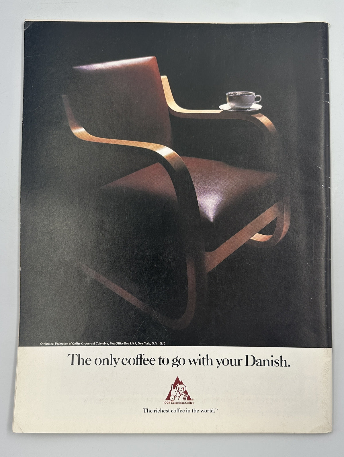 The New Yorker Magazine September 22, 1986 Hooded Candle Trio Robert Tallon Cover VG, interior Danish coffee advertisement showing a modern lounge chair with a coffee cup.