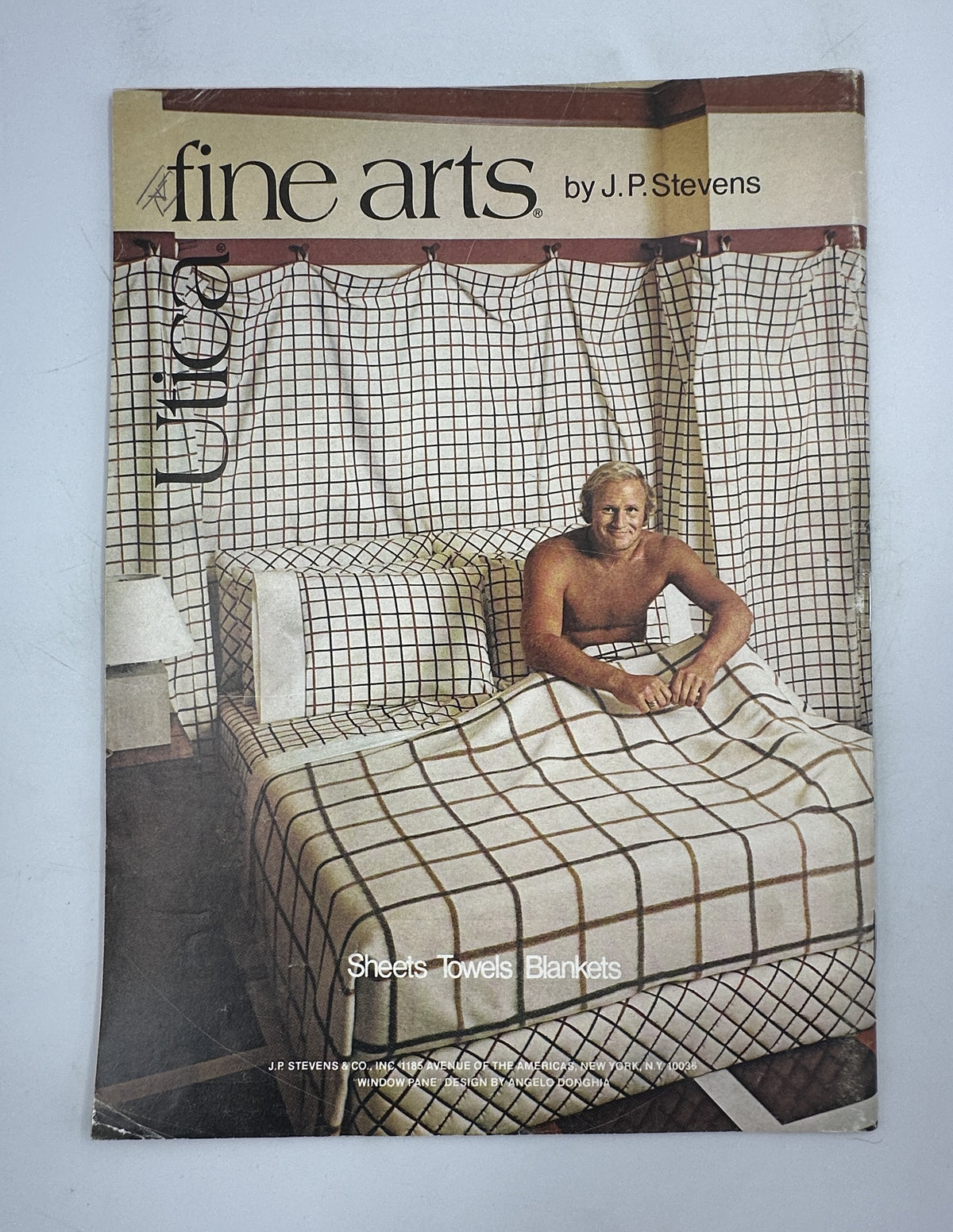 The New Yorker Magazine January 6, 1975 Ink Bottle Pencils Brush Saul Steinberg Cover VG, interior J.P. Stevens fine arts advertisement featuring a man sitting on a checkered bed with matching sheets and towels.