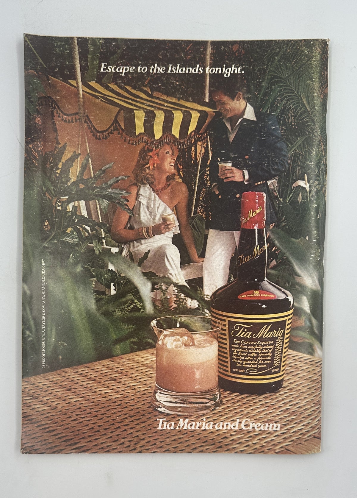 The New Yorker Magazine December 5, 1977 Hotel Room Service Cart Eugene Mihaesco VG, vintage liquor advertisement showing a couple relaxing at an island resort with a bottle and cocktail.