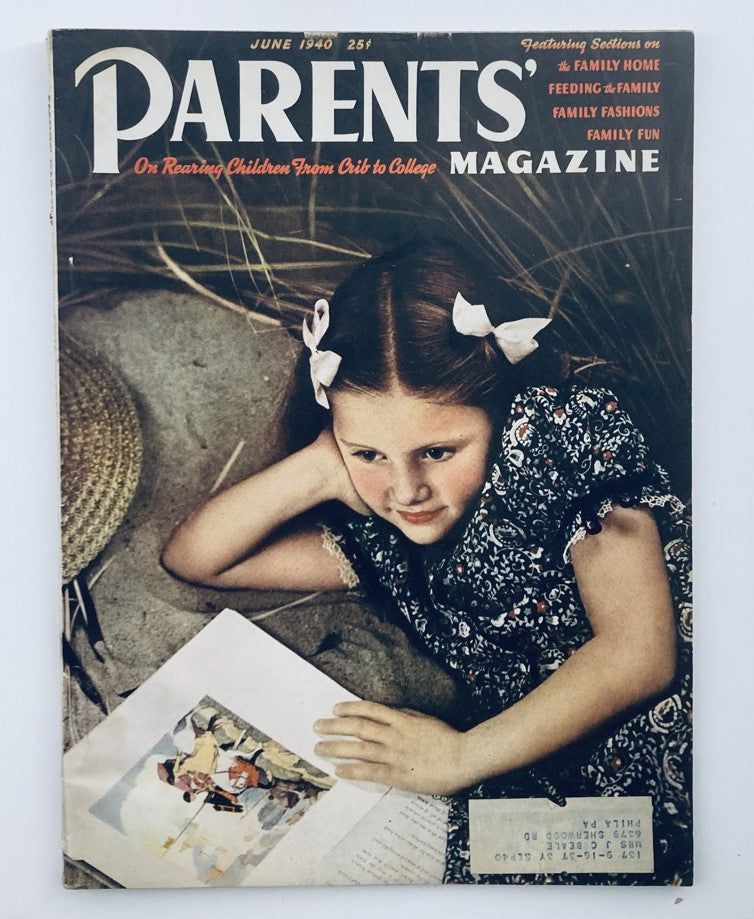 Cover of VTG Parents' Magazine June 1940 Vol 15 No. 6 featuring a young girl reading and engaging with summer vacation content.