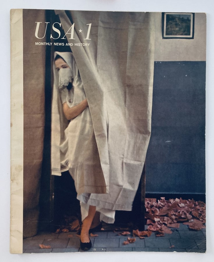 Cover of VTG USA*1 Magazine August 1962 featuring a veiled Moslem voter in a historic setting.