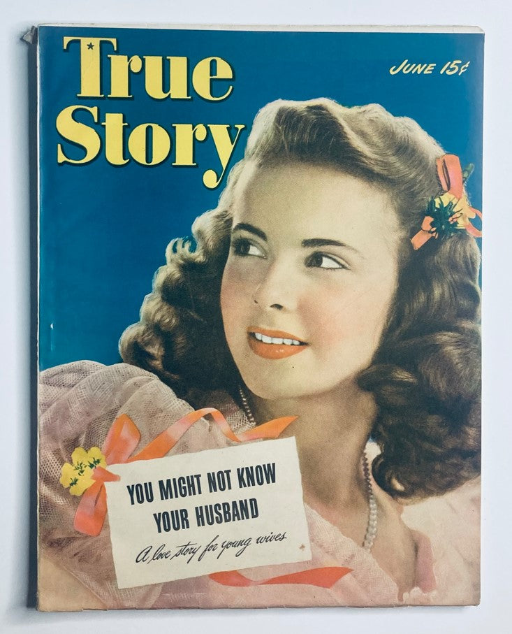 VTG True Story Magazine June 1944 Vol 50 No. 5 cover featuring a woman with vintage hairstyle and bright makeup, showcasing the theme 'Glorify Your Hair'.
