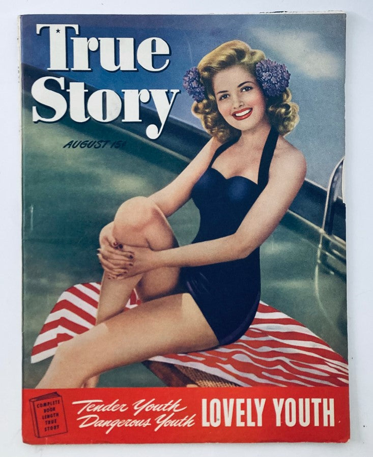 VTG True Story Magazine August 1944 Vol 51 No. 1 featuring a beautiful woman in a swimsuit on the cover.