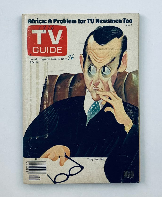 Cover of TV Guide Magazine December 4 1976 #1236 featuring Tony Randall with a thought-provoking expression, highlighting a feature on news about Africa.