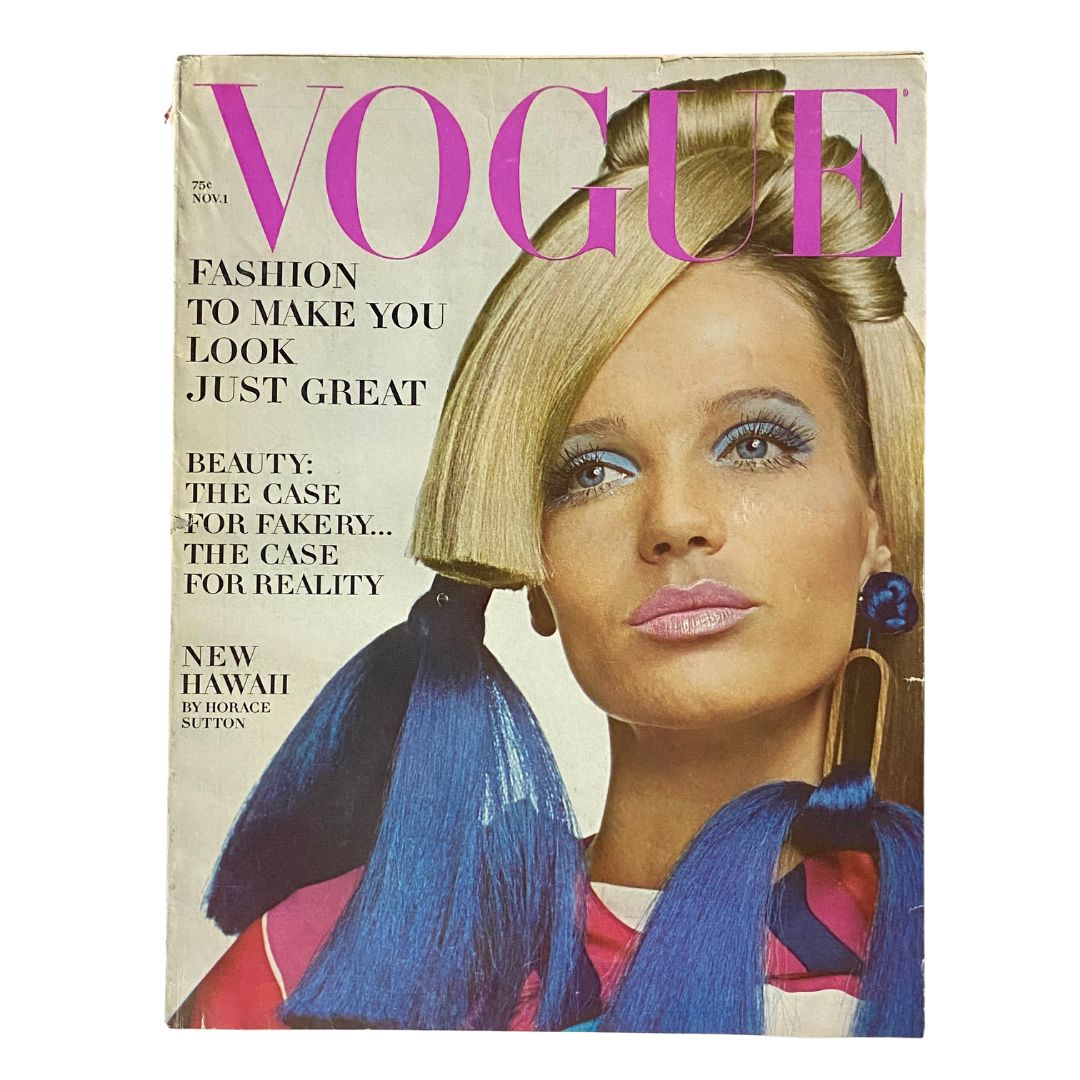 Vintage Vogue Magazine, November 1, 1966: Veruschka von Lehndorff featured on the cover.