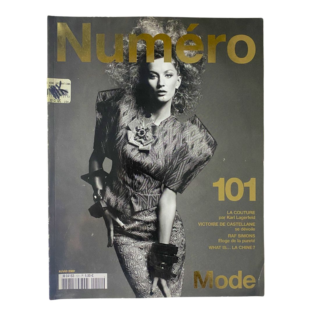 Cover of Numéro Magazine, March 2009, featuring Gisele Bündchen