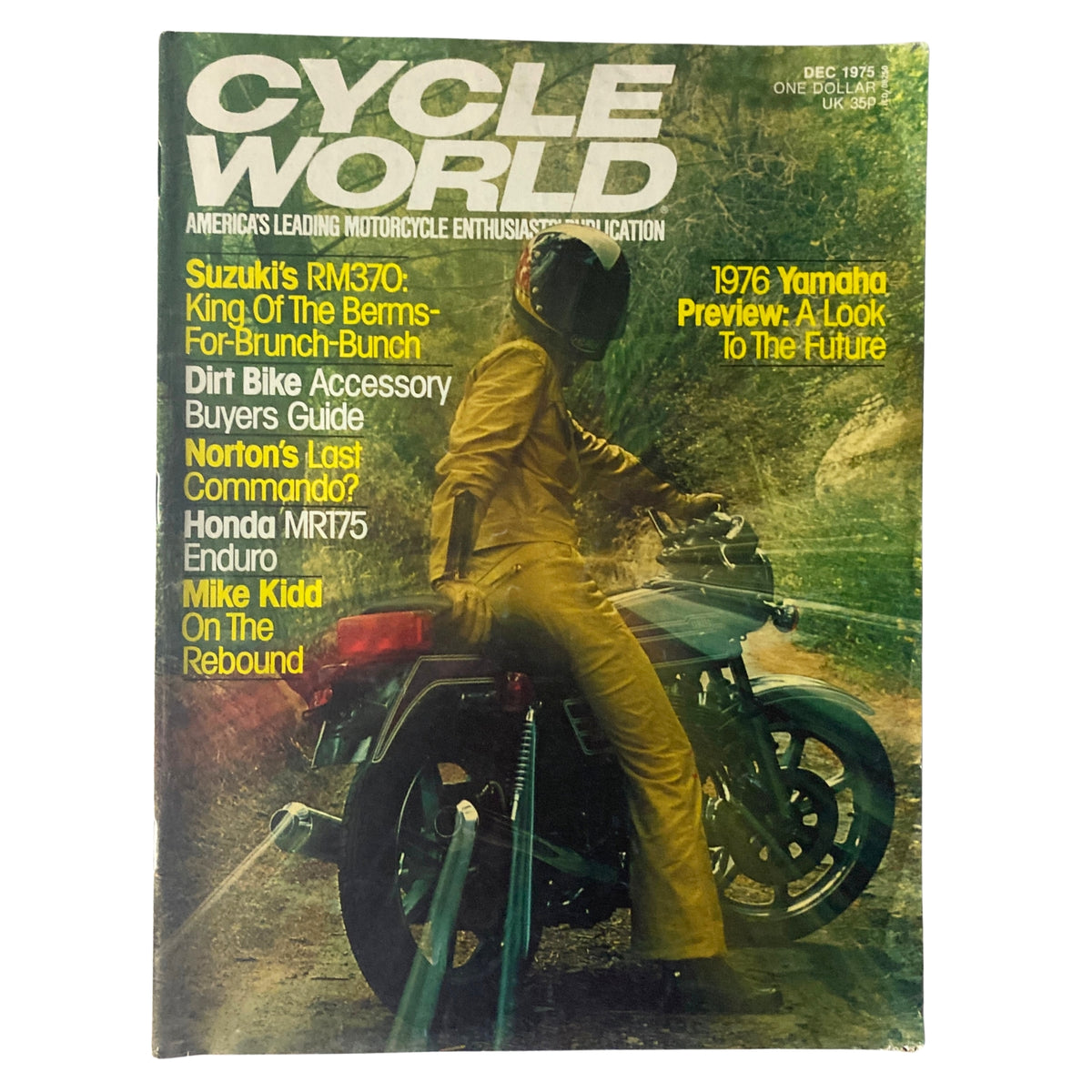 Cover of Cycle World Magazine December 1975 featuring Win Muldrow on a Yamaha XS500C with a scenic Malibu background, showcasing motorcycle culture of the era.