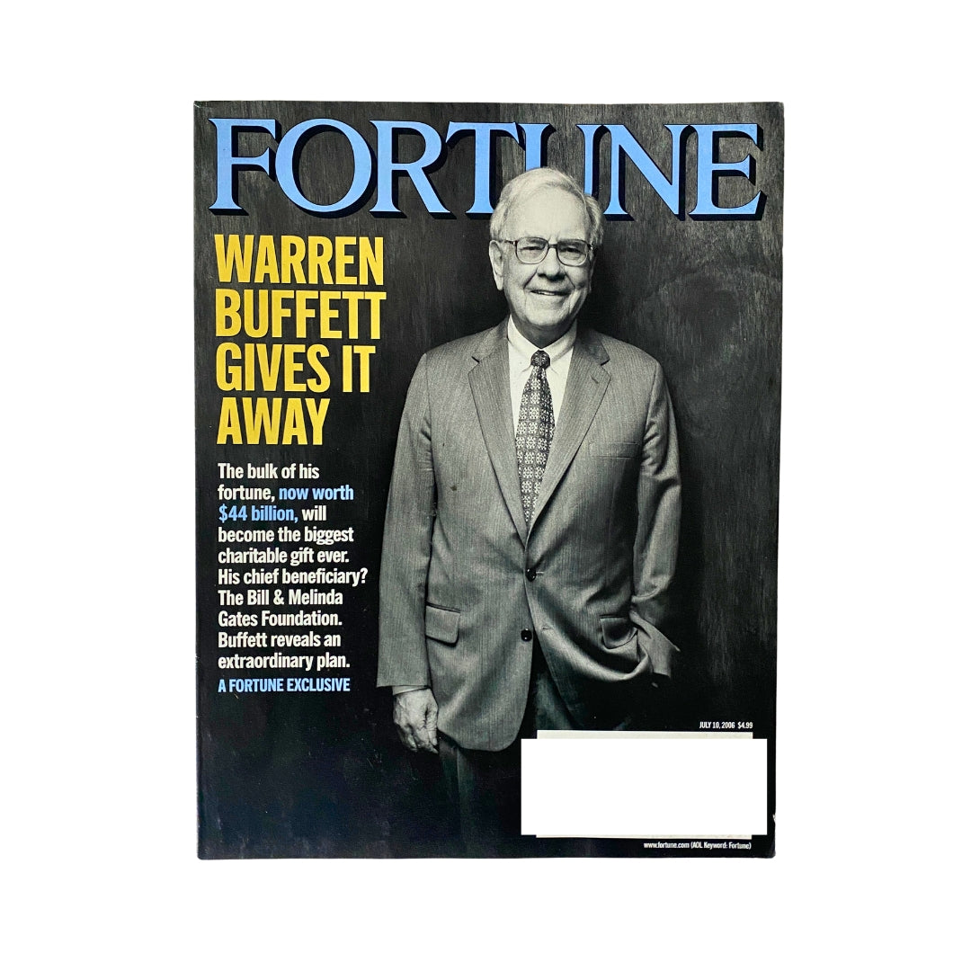Cover of Fortune Magazine, July 10, 2006, featuring the headline 'Warren Buffett Gives It Away,' highlighting Buffett's philanthropy and wealth distribution plans.