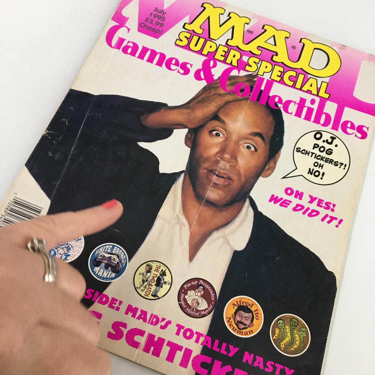 Close-up view of the Mad Magazine July 1995 cover, highlighting O.J. Simpson with a surprised expression, part of the Super Special Games & Collectibles edition.