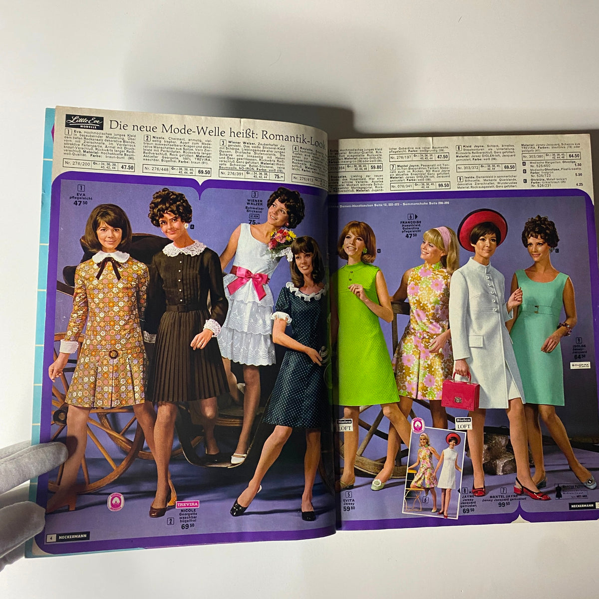 Interior page of the 1968 Neckermann Sommer Catalog showcasing various vintage dresses modeled by women, reflecting the romantic fashion trends of the late-1960s.