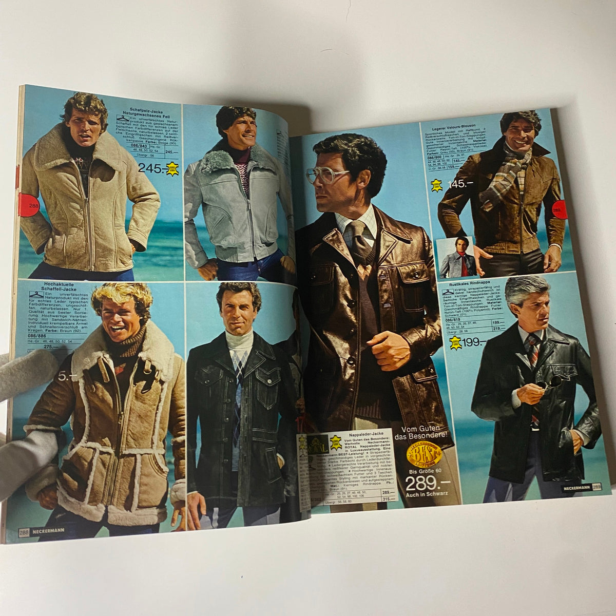 1977-1978 Neckermann Winter Catalog displaying men's fashion with a variety of stylish jackets, showcasing 1970s men's outerwear trends and styles.