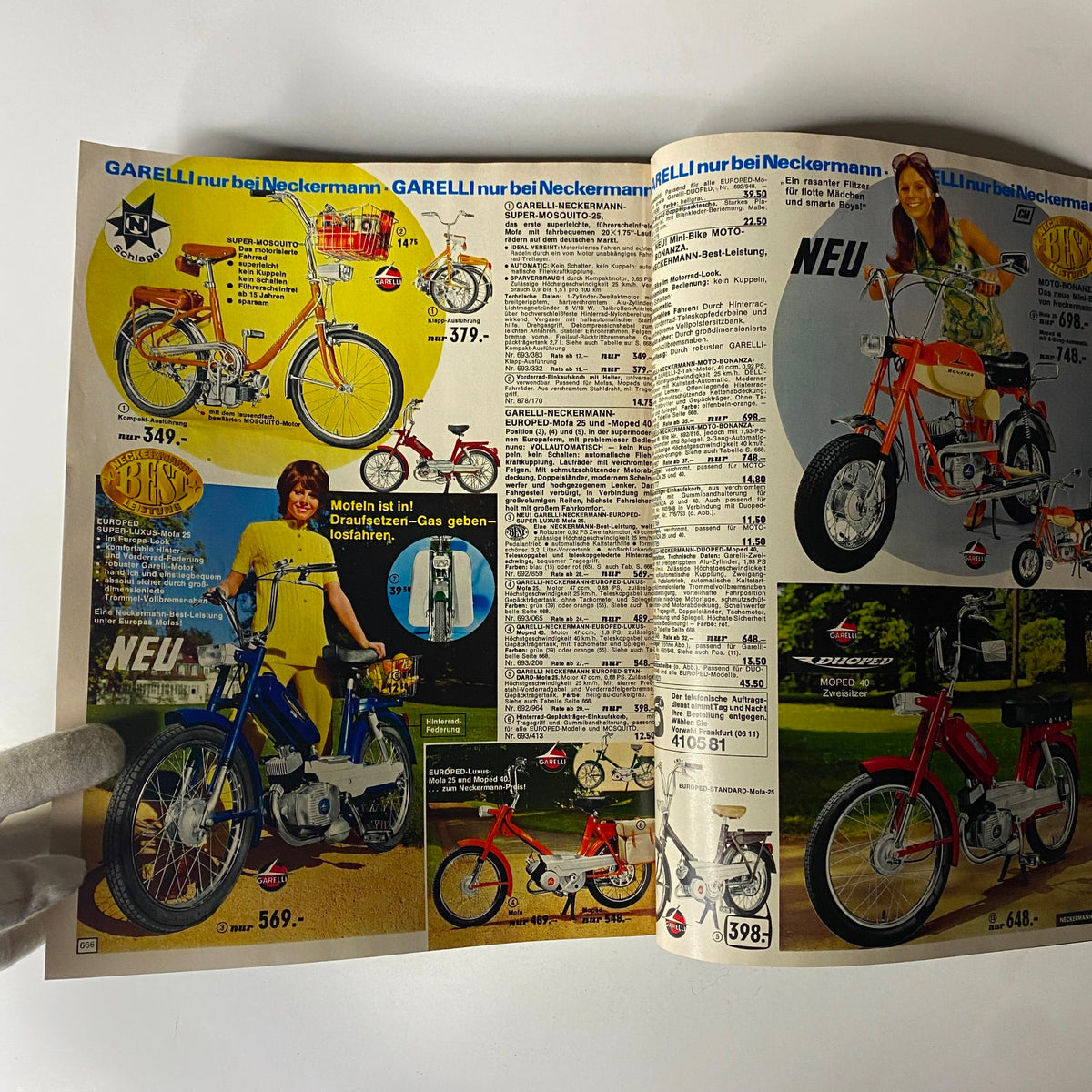 1971 Neckermann Sommer Catalog featuring a range of bicycles and mopeds, showcasing 1970s leisure transportation options for active lifestyles.
