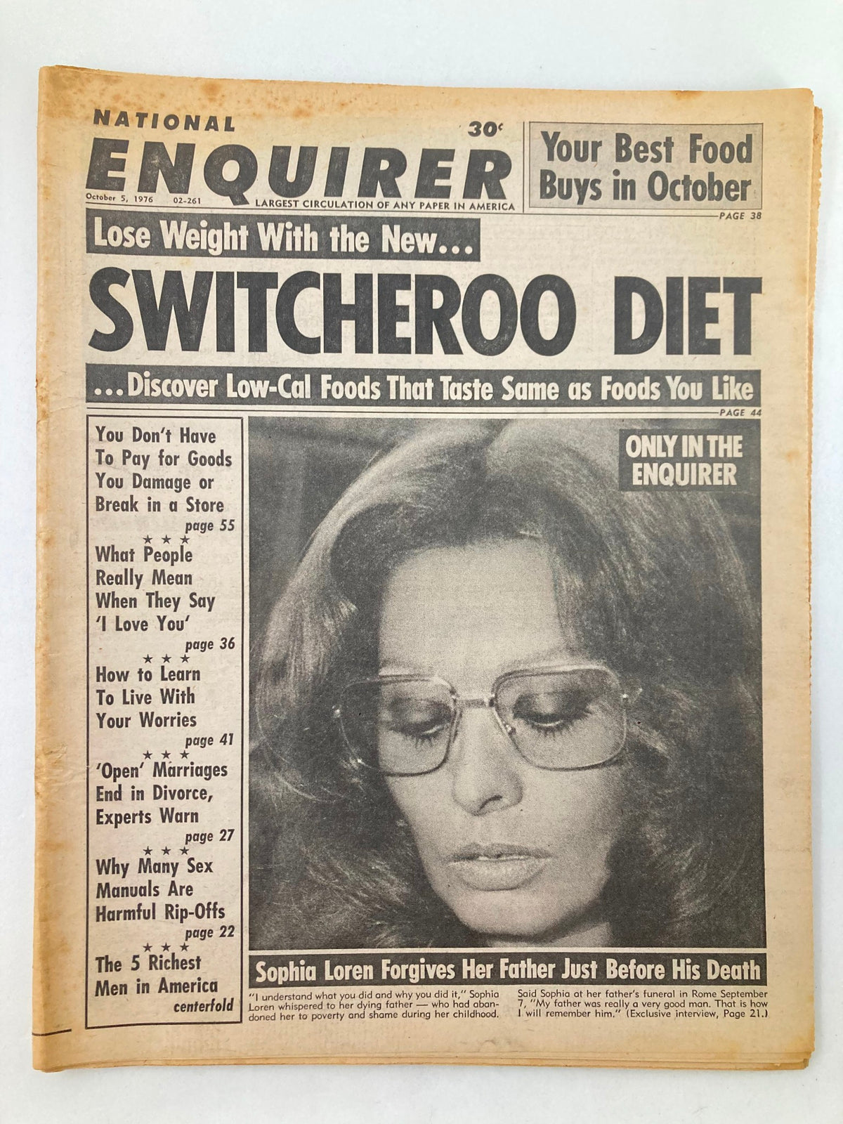 Cover of the National Enquirer Tabloid from October 5, 1976 featuring headline 'Sophia Loren Forgives Her Father' with additional articles about celebrity culture of the 1970s.