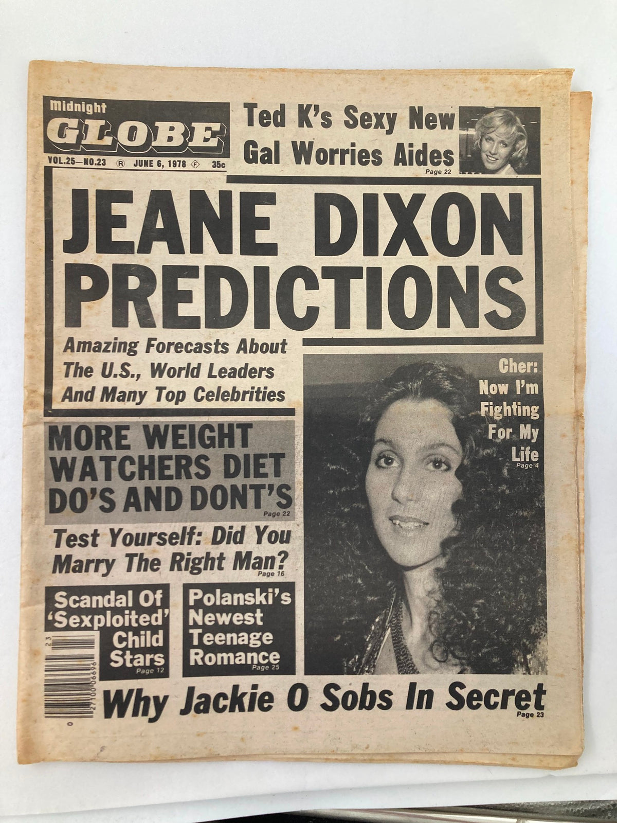 Midnight Globe Tabloid June 6 1978 cover featuring Jeane Dixon Predictions with images of various celebrities and articles about weight watchers, celebrity scandals, and predictions.