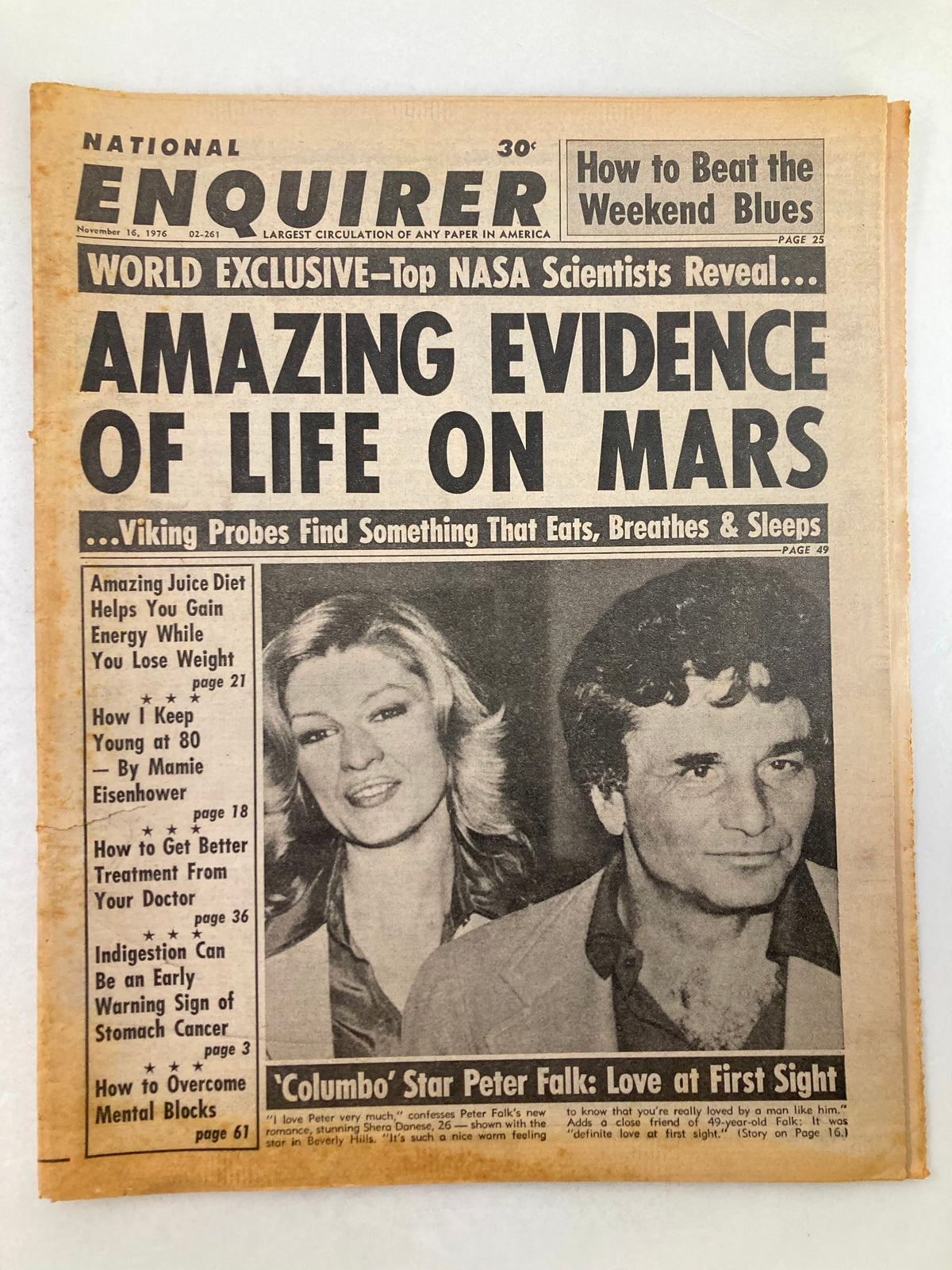Cover of National Enquirer Tabloid November 16 1976 featuring Peter Falk and Shera Danese, with the headline 'Amazing Evidence of Life on Mars' and various intriguing stories. Good condition with historical value.