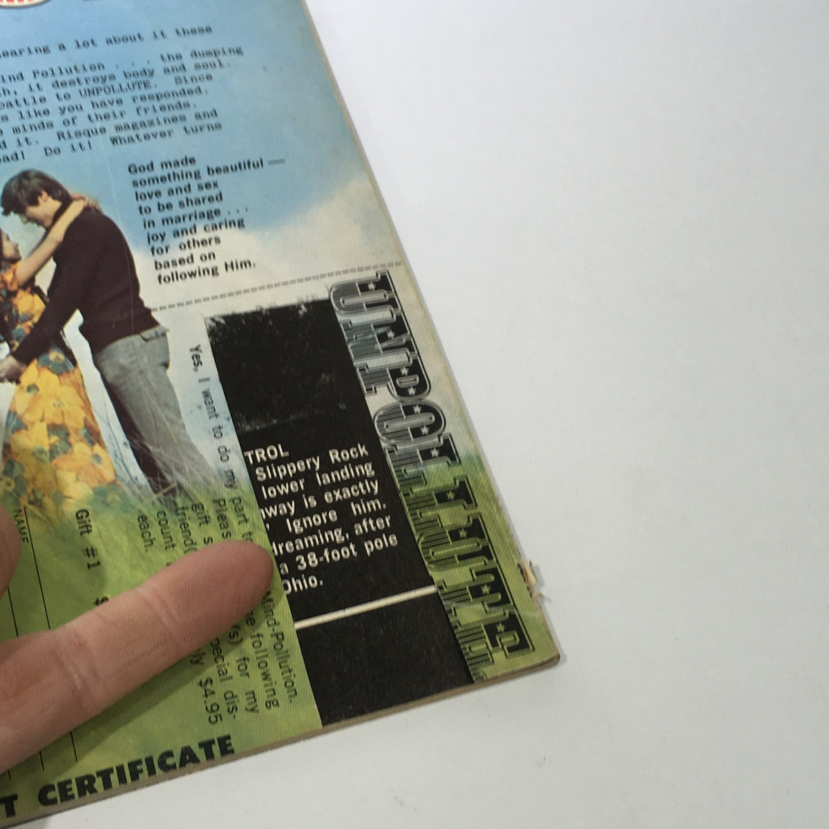 Vintage Campus Life Magazine: April 1974 - Jay Kesler How To Live With Yourself