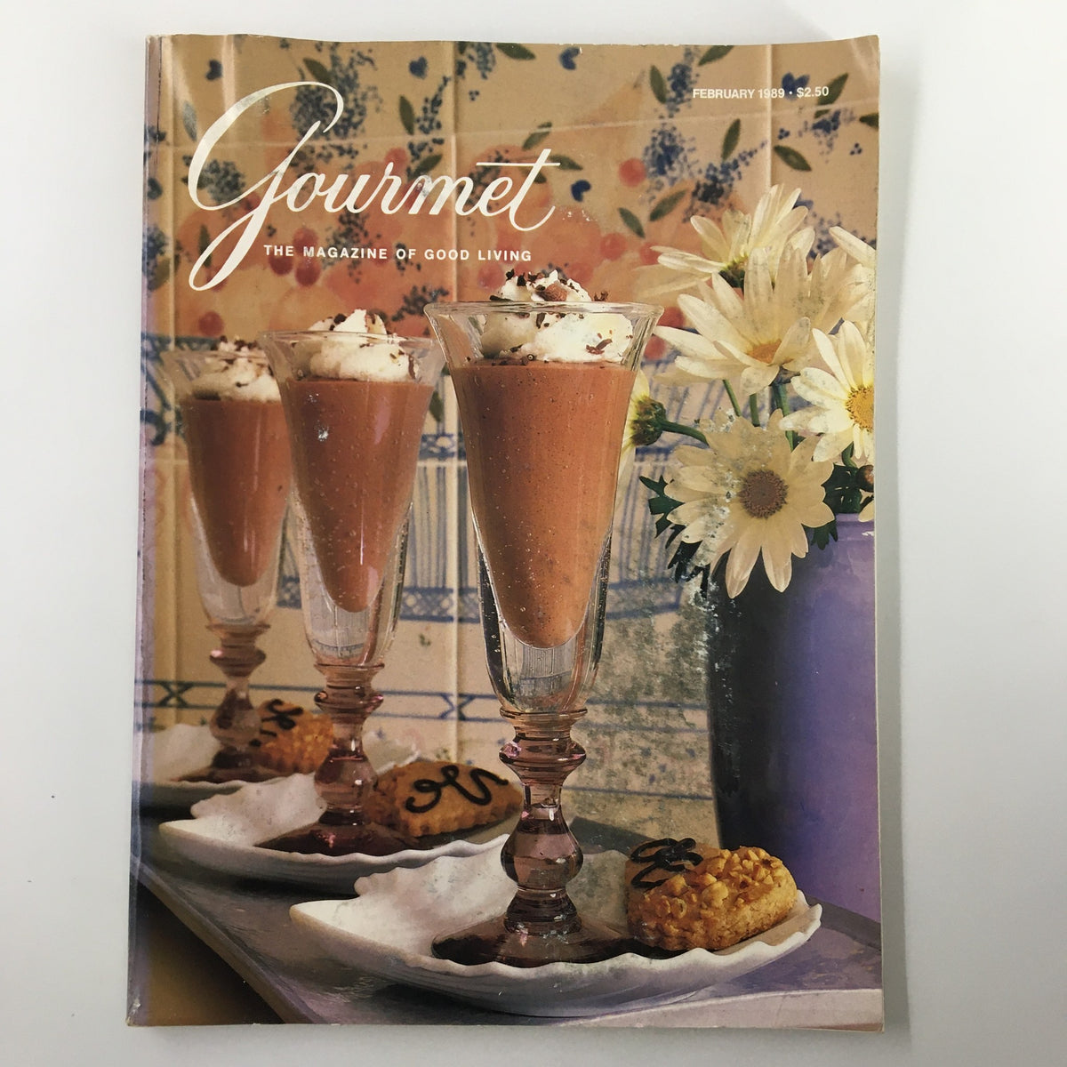 Cover of the VTG Gourmet Magazine February 1989 featuring Mocha Meringue Mousses in elegant dessert glasses, adorned with whipped cream and chocolate shavings, surrounded by flowers.