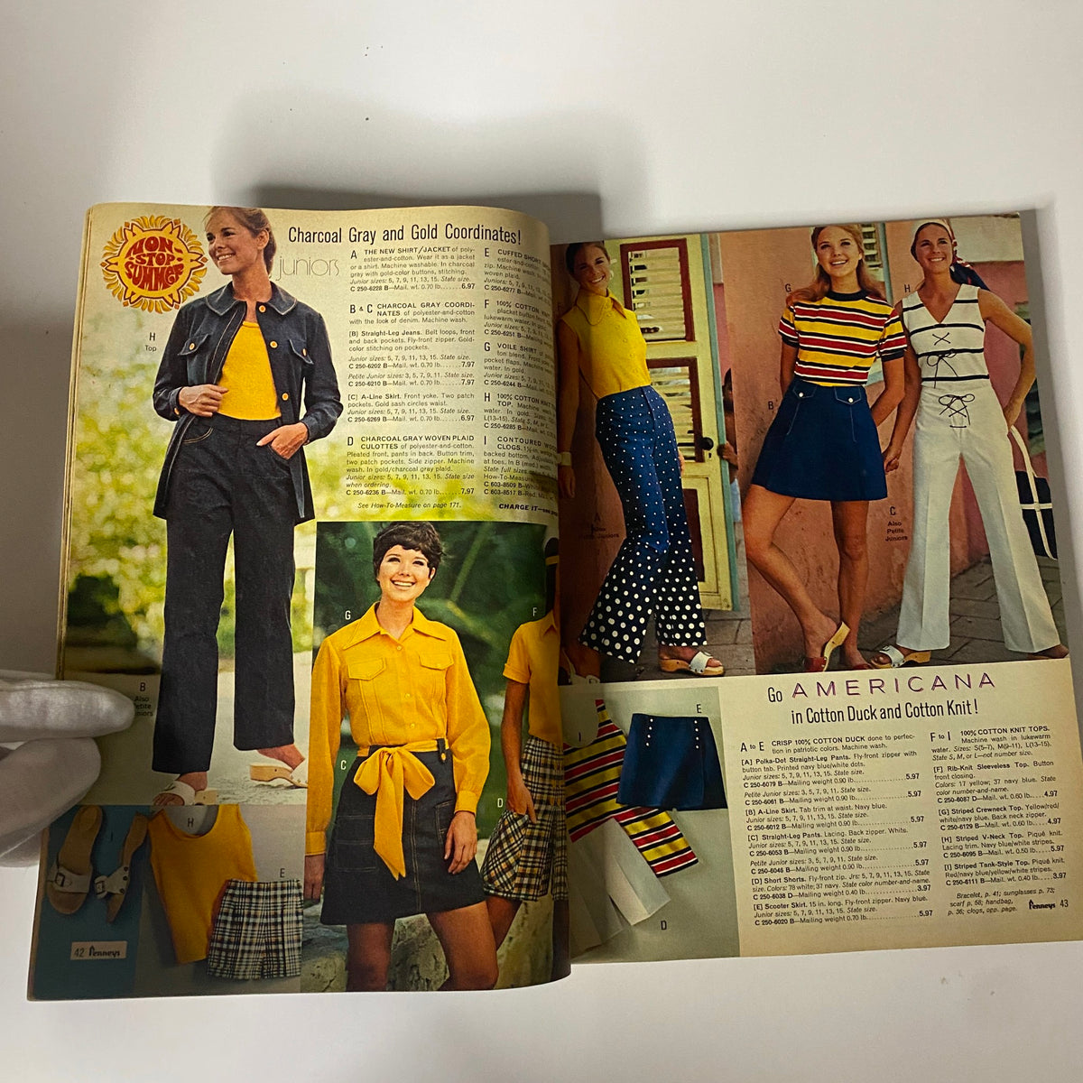 1970 JC Penneys Summer Store Catalog displaying stylish outfits in charcoal gray and gold coordinates, illustrating summer fashion for juniors.