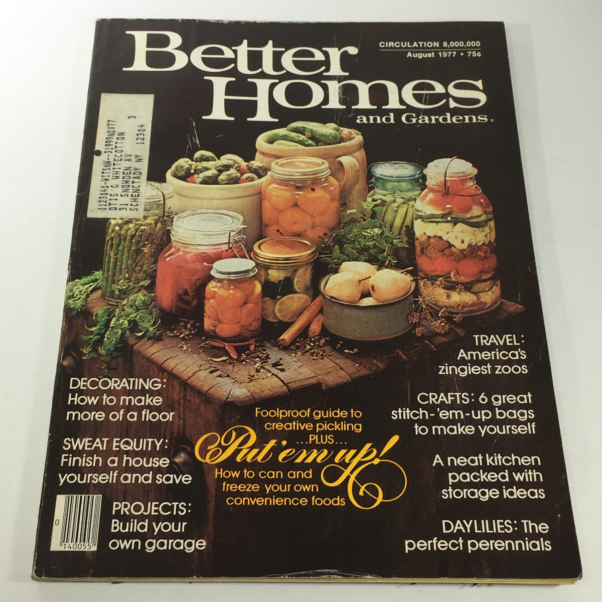 Cover of Better Home & Gardens Magazine, August 1977, featuring a foolproof guide to creative pickling with vibrant jars of vegetables, highlighting gardening tips and home projects.