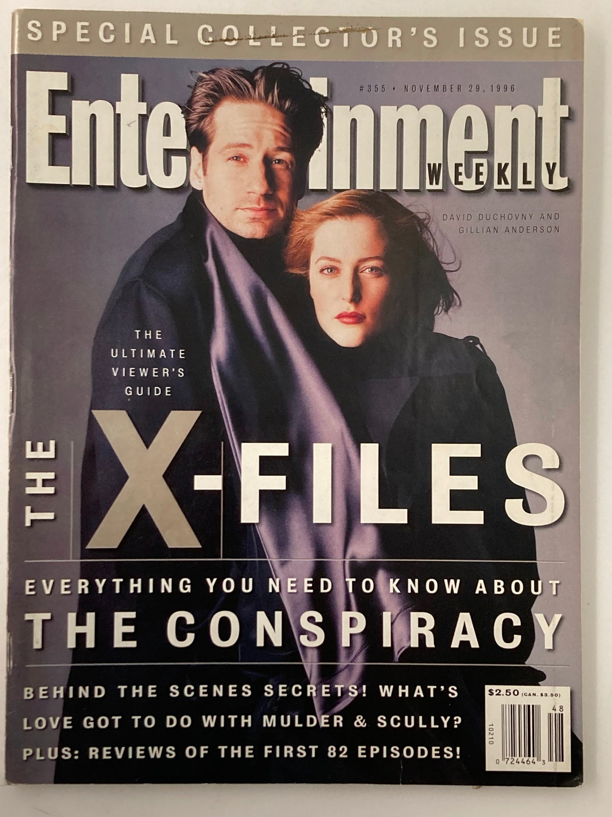 Entertainment Weekly Magazine - November 29 1996 cover featuring Gillian Anderson and David Duchovny from The X-Files, showcasing the iconic duo in a special collector's issue.