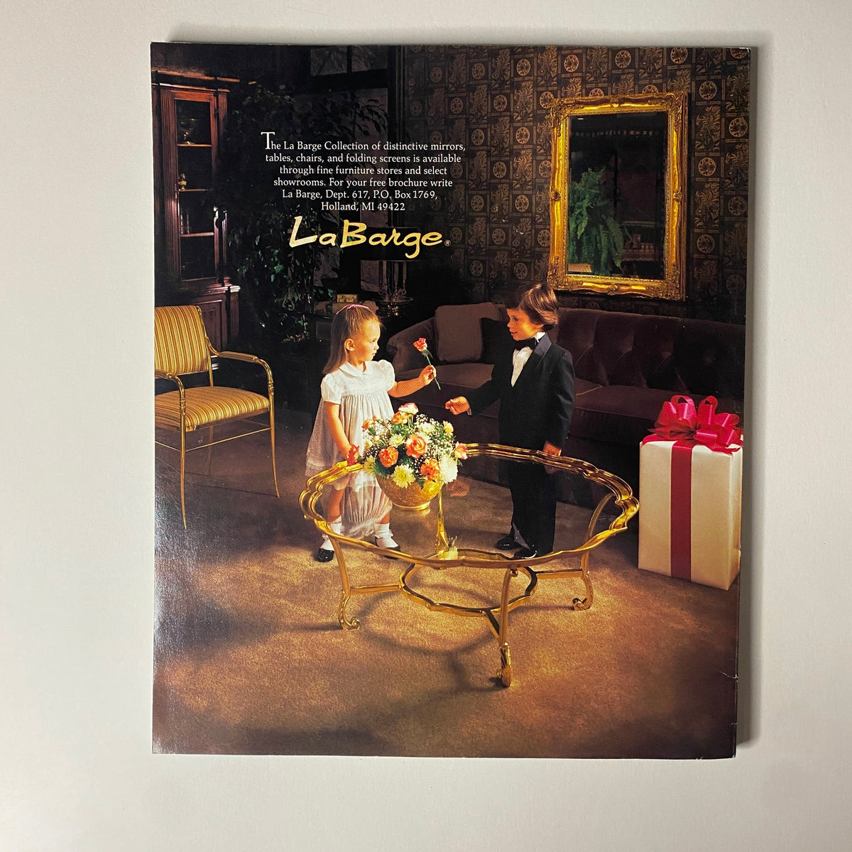 Connoisseur Magazine October 1986 featuring a vintage advertisement for La Barge, showcasing children in formal wear with a decorative table and floral arrangement.