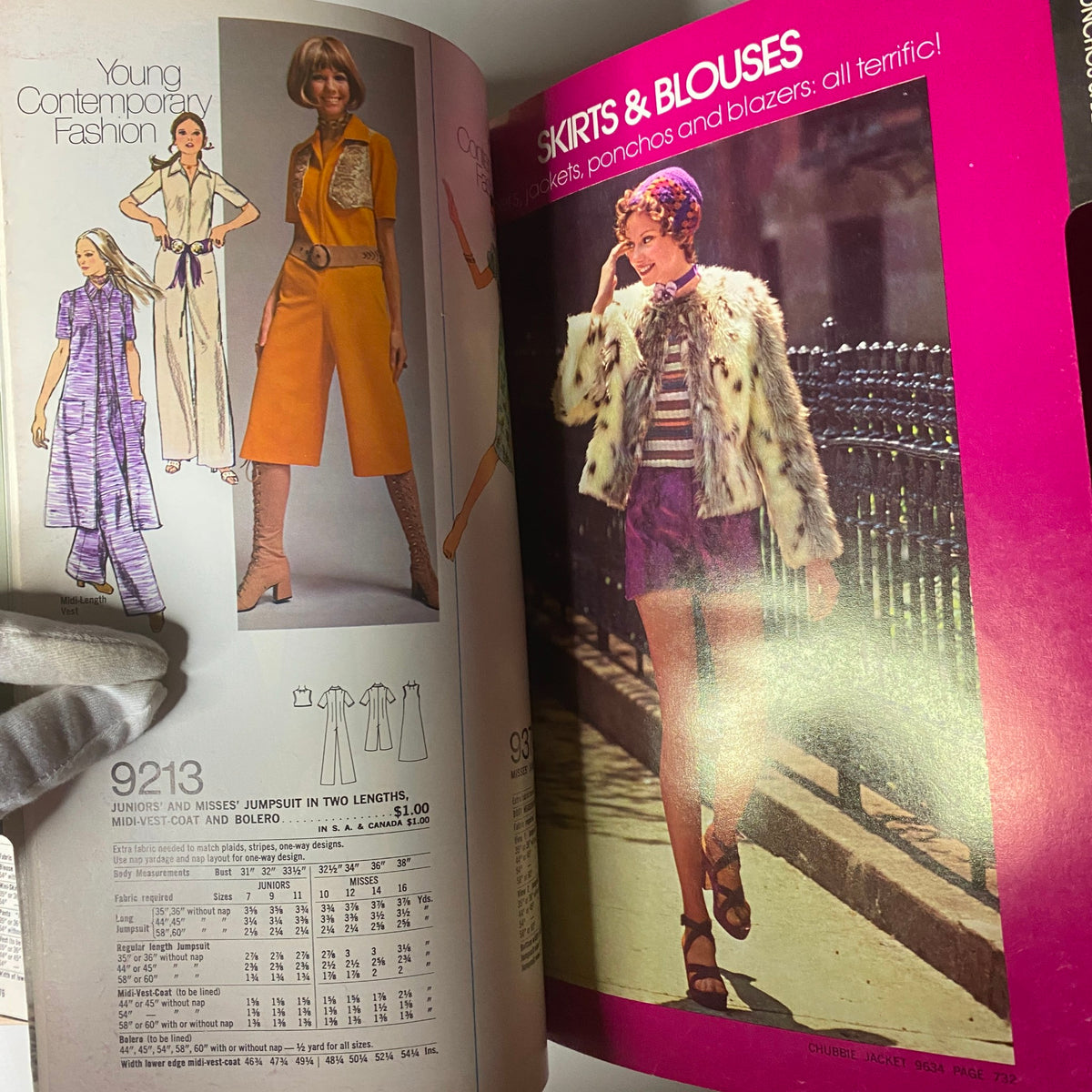 1971 January Simplicity Catalog highlighting Young Contemporary Fashion with jumpsuits and casual outfits, featuring the stylish Chubbie Jacket under pattern number 9213.